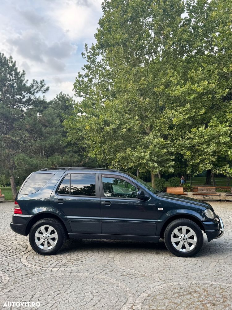 Mercedes-Benz ML - 10