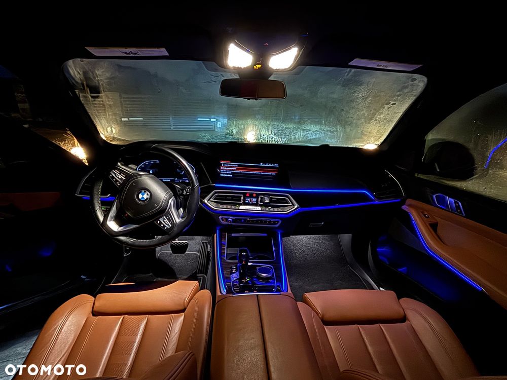 BMW X5 xDrive40i - 13