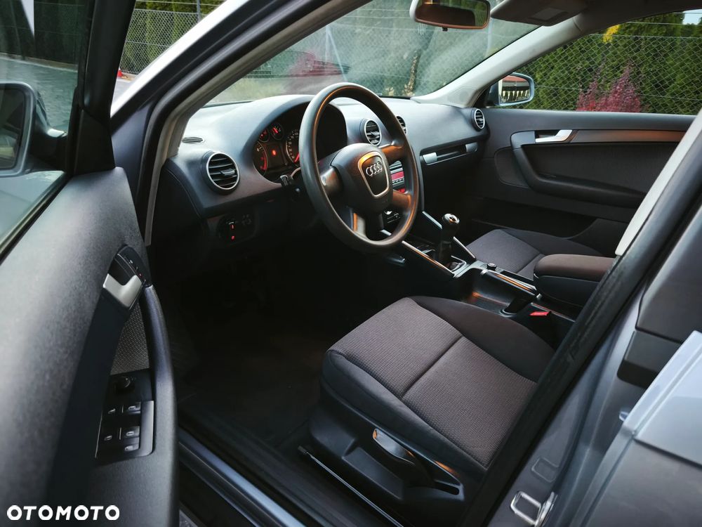 Audi A3 Sportback - 10