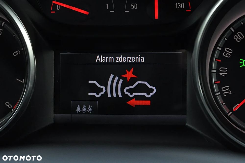 Opel Astra 1.4 Turbo Dynamic - 25