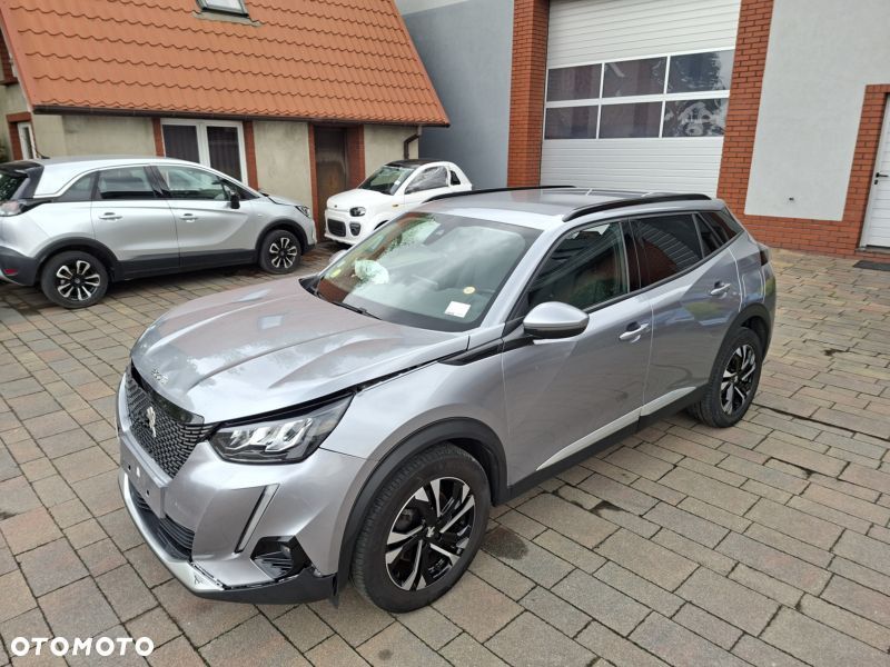 Peugeot 2008 1.5 BlueHDi Allure Pack S&S EAT8 - 11