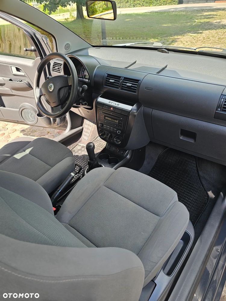 Volkswagen Fox 1.2 Fresh - 16