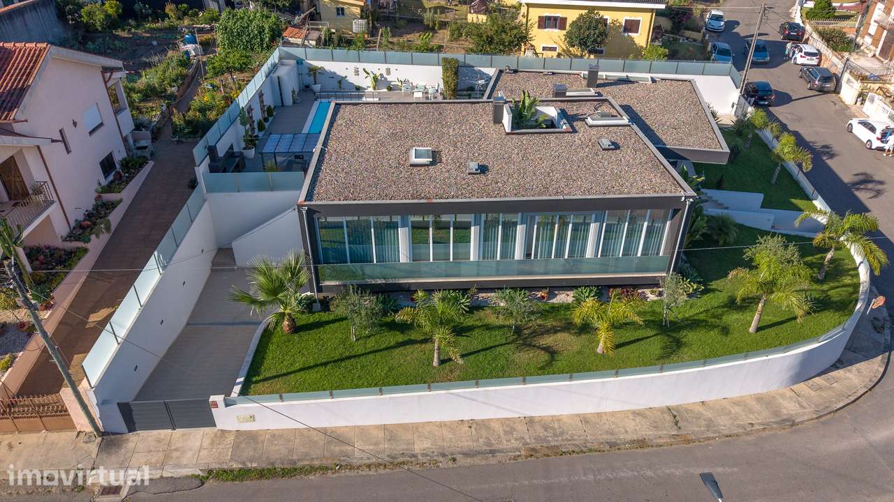 Moradia térrea Isolada V4 com piscina em Anta- Espinho - Grande imagem: 3/47
