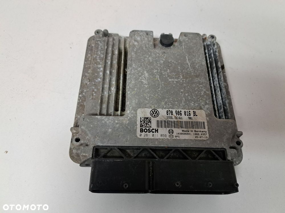 VW TOUAREG 2.5 TDI STEROWNIK KOMPUTER SILNIKA 070 906 016BL - 3