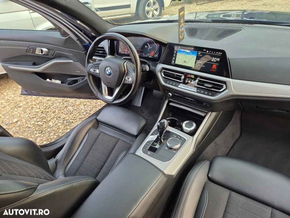 BMW Seria 3 320d Touring Aut. Advantage - 12