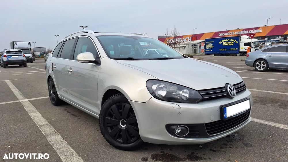 Volkswagen Golf 2.0 TDI DPF Highline - 14