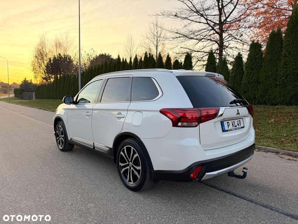 Mitsubishi Outlander - 34