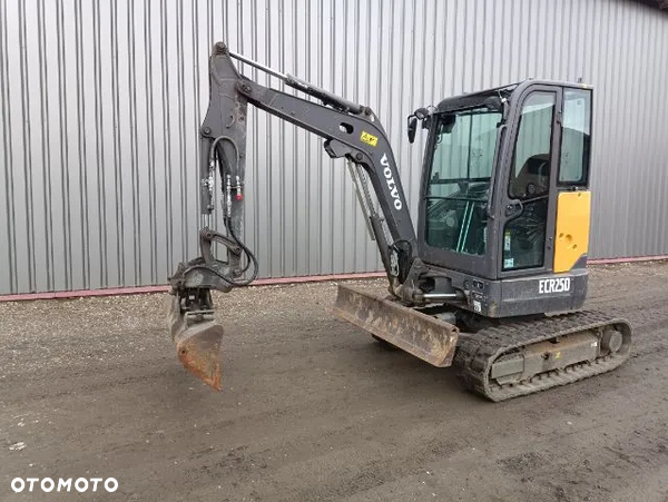 Volvo ECR25D