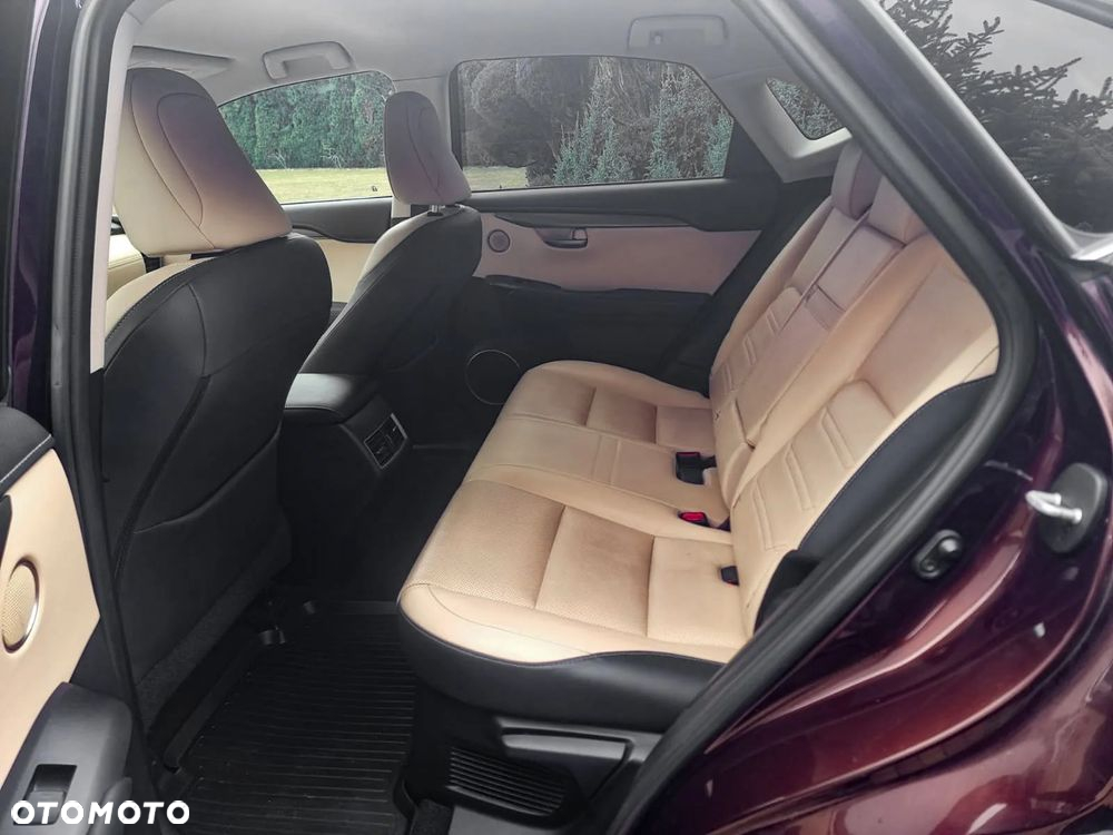 Lexus NX 200t Comfort AWD - 14
