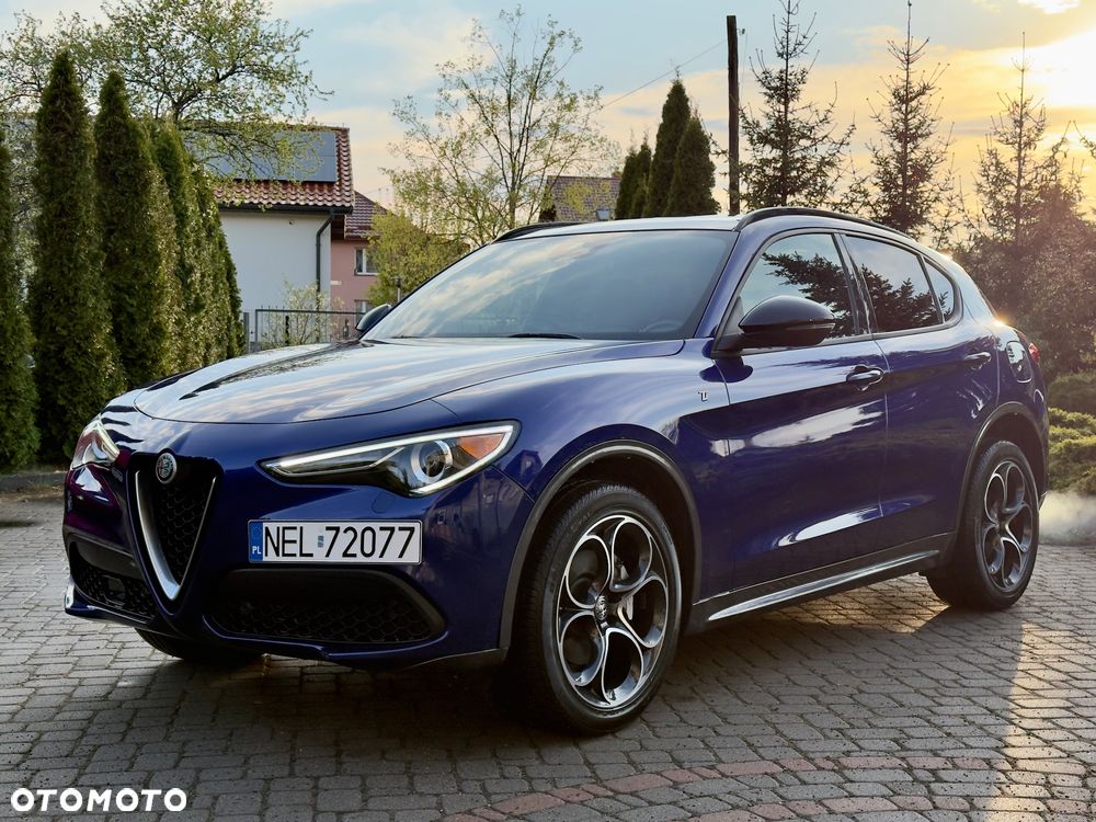 Alfa Romeo Stelvio 2.0 Turbo 16V AT8-Q4 Ti - 4
