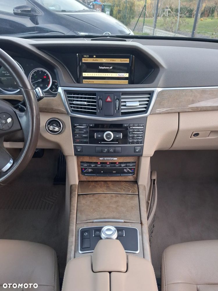 Mercedes-Benz Klasa E 350 CDI 4-Matic BlueEff Avantgarde - 26