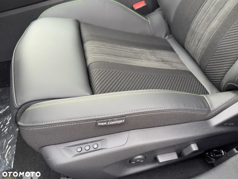 Peugeot 408 1.2 PureTech mHEV GT S&S e-DSC6 - 15