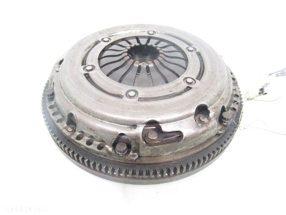 KOŁO ZAMACHOWE VW GOLF IV 1.6 FSI R0301052710 1878059832 3082001168 - 2