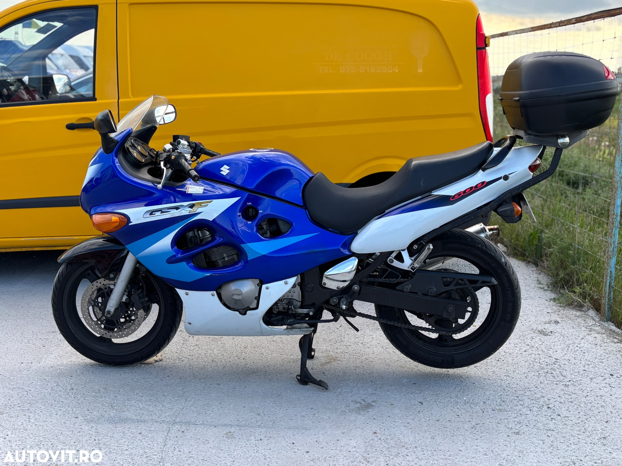Suzuki GSX 600F - 2