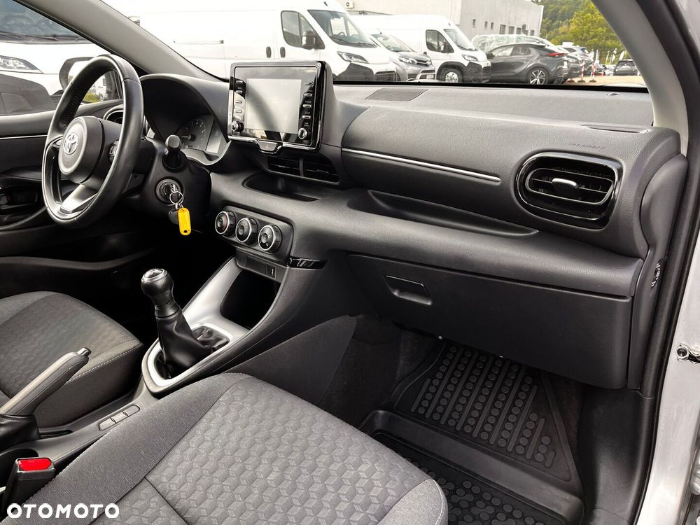 Toyota Yaris 1.0 Comfort - 6