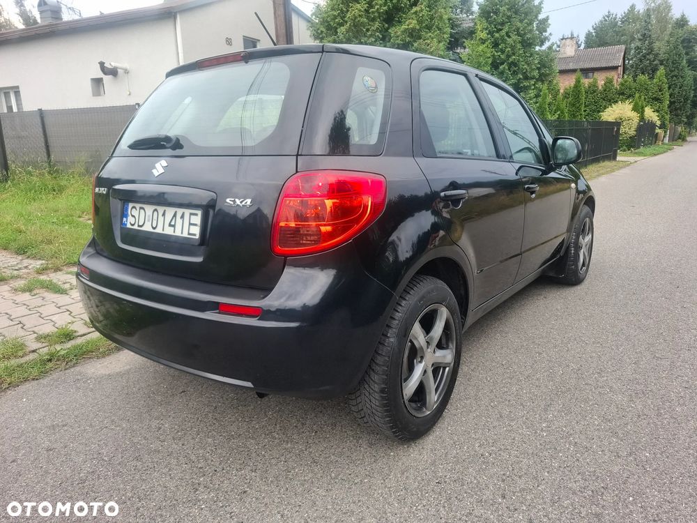 Suzuki SX4 1.6 GLX / Comfort - 11
