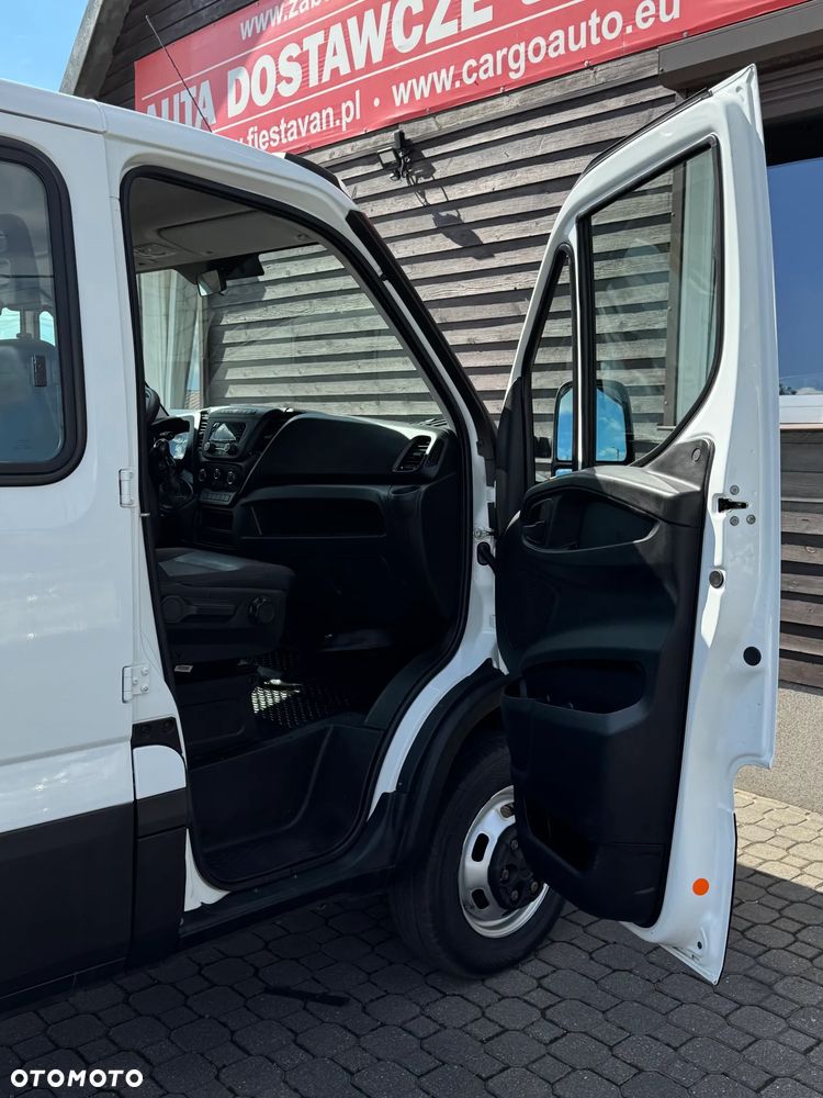 Iveco DAILY 35C16 C 16 - 16