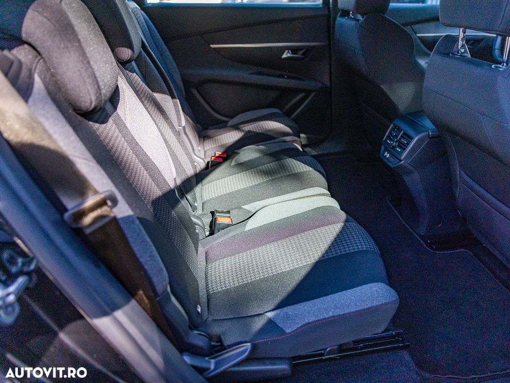 Peugeot 5008 BlueHDi 130 Stop & Start EAT8 Active - 11