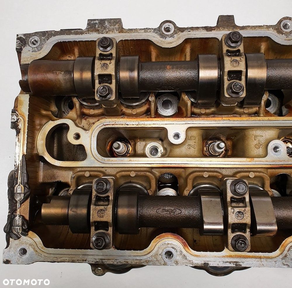 GŁOWICA SILNIKA LEWA JAGUAR X-TYPE X400 2.5 V6 - 2