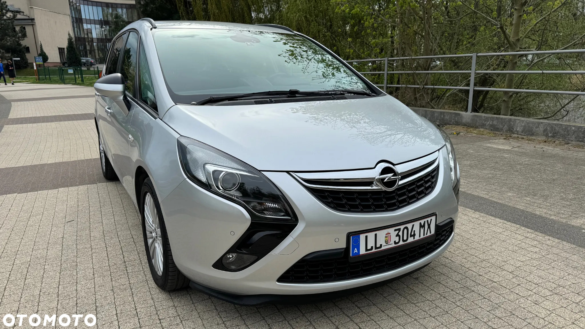 Opel Zafira - 8