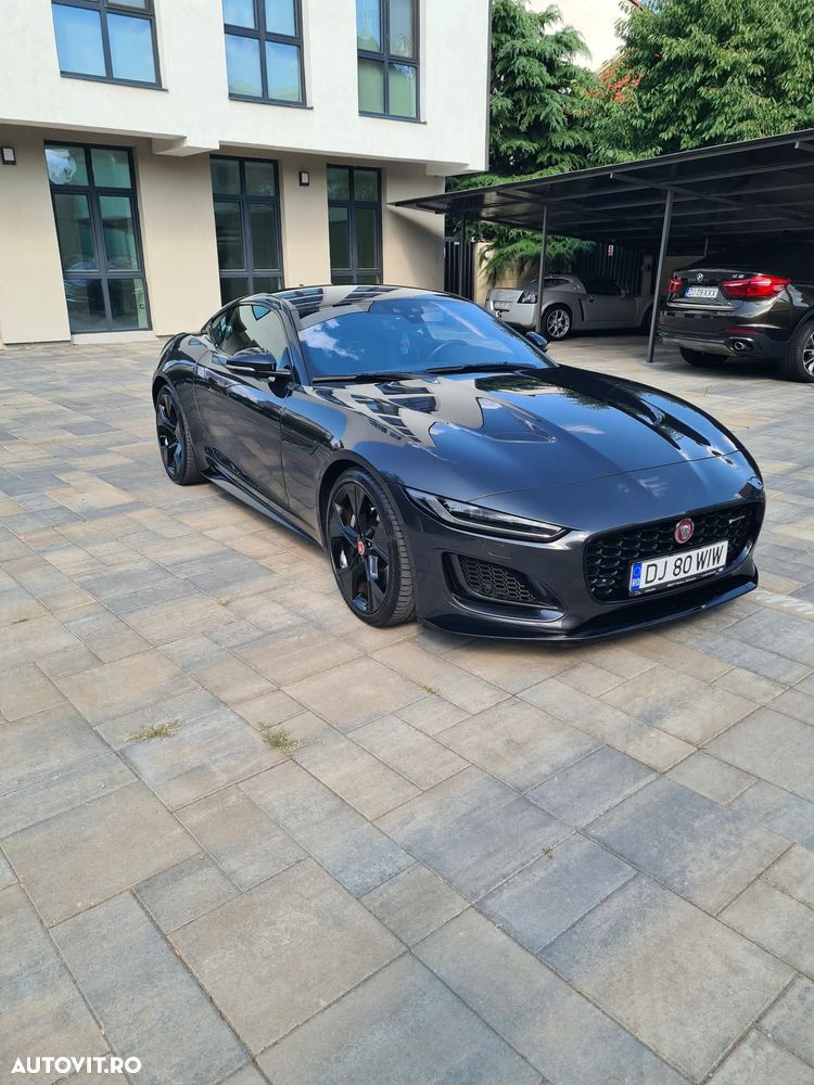 Jaguar F-Type - 2