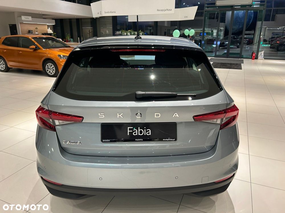 Skoda Fabia 1.0 TSI Drive - 10
