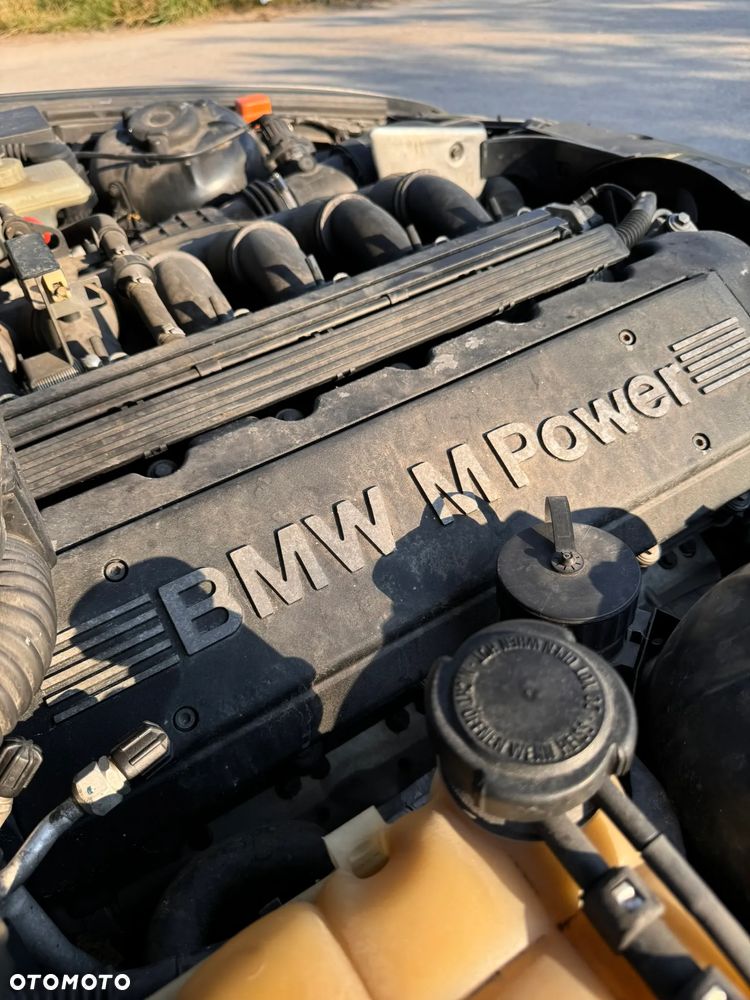 BMW M3 Standard - 14