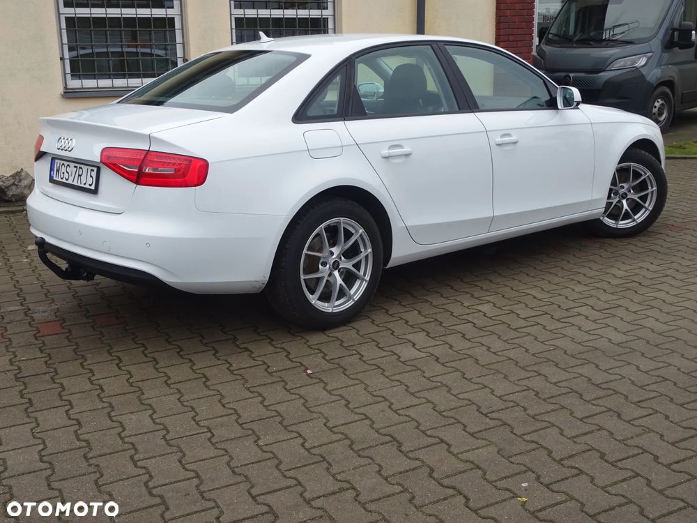 Audi A4 Limousine - 7