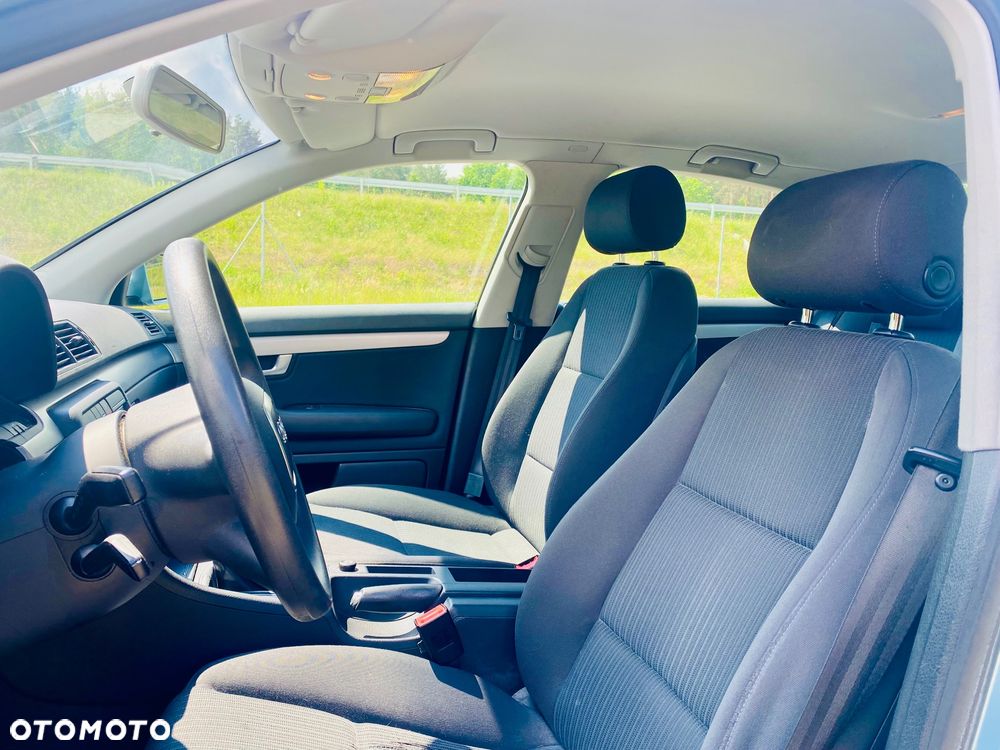 Audi A4 Limousine 2 - 24