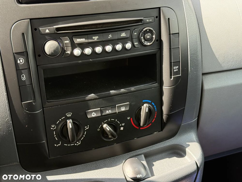 Peugeot Expert - 25