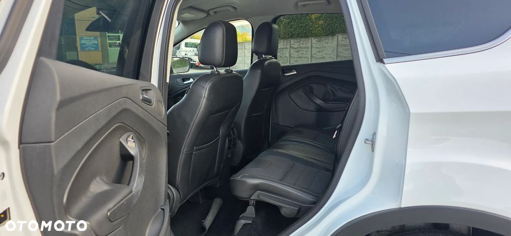 Ford Kuga 2.0 EcoBlue 4x4 TITANIUM - 15