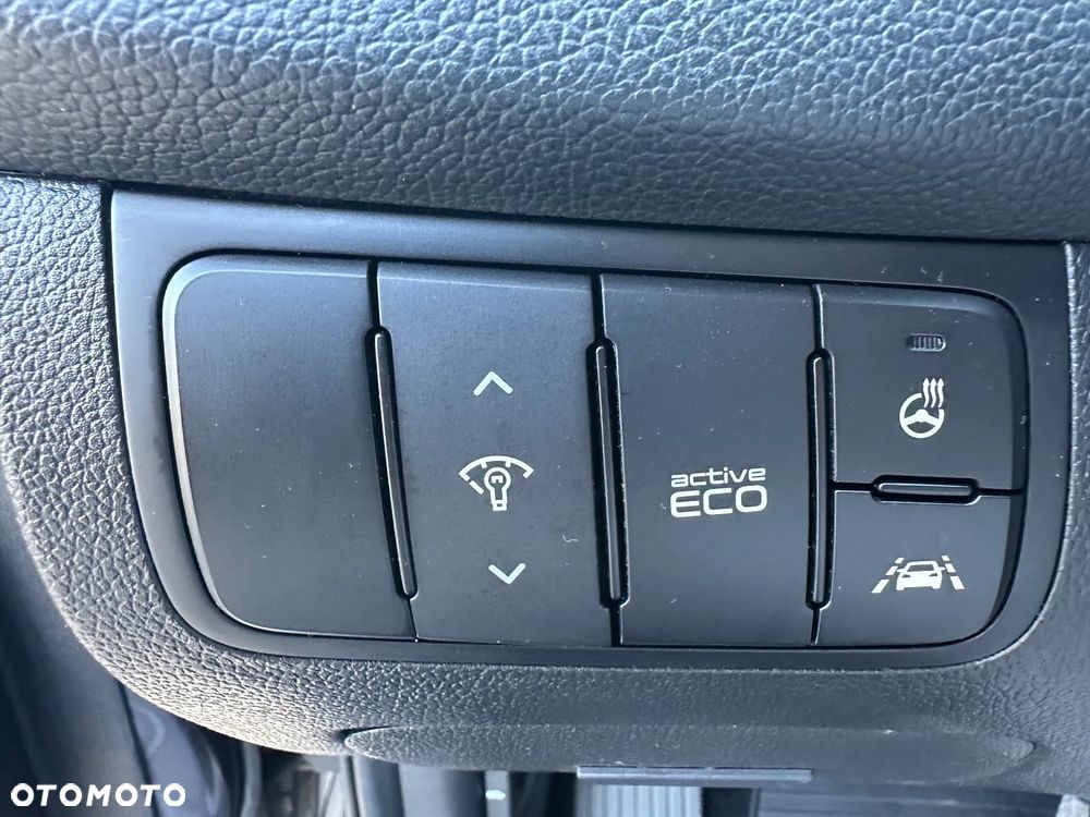 Kia Ceed 1.6 GDI DCT Spirit - 17