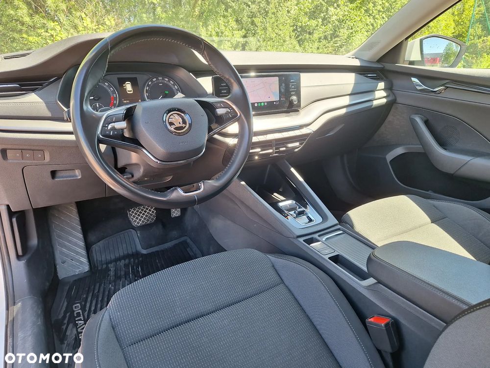 Skoda Octavia 2.0 TDI SCR Style DSG - 12