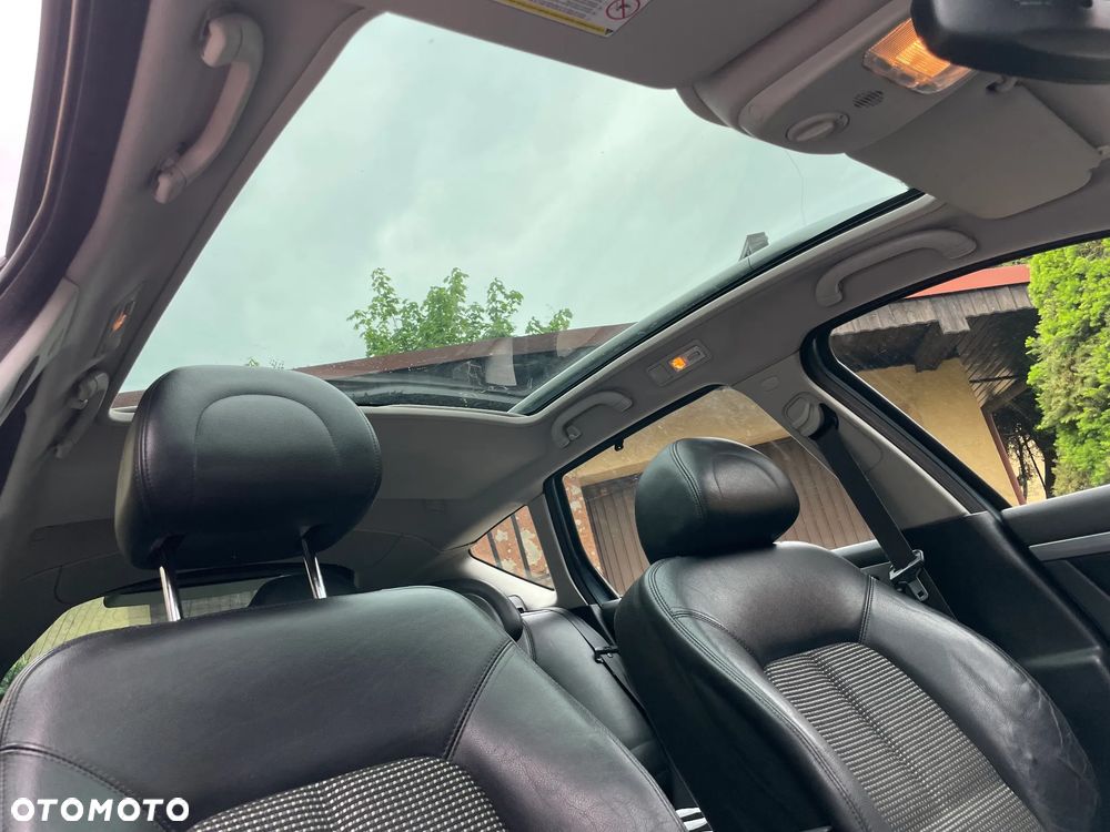 Peugeot 407 2.0 HDi Premium - 26