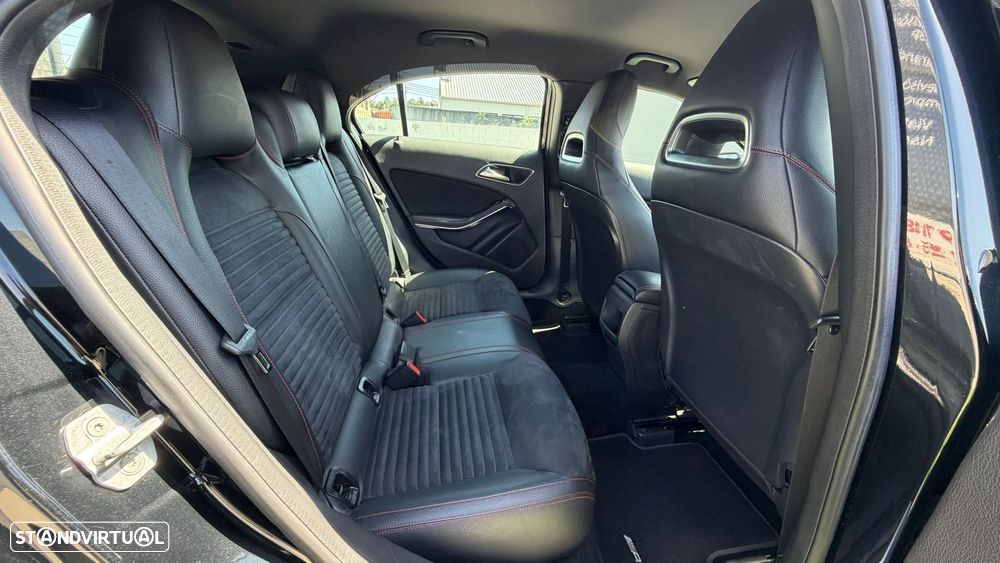 Mercedes-Benz A 200 CDI AMG Line - 19