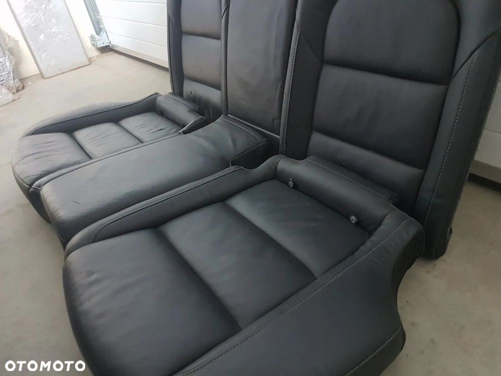 Kanapa tylna Skóra czarna Skoda SuperB II - 5