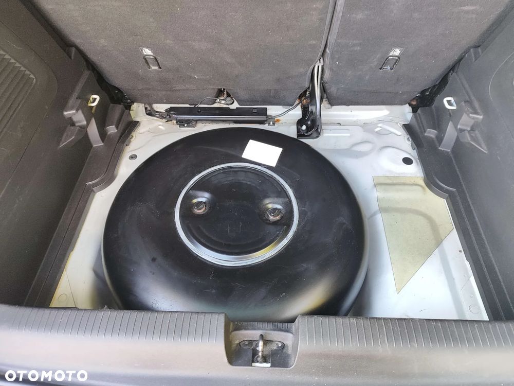 Opel Crossland X - 15