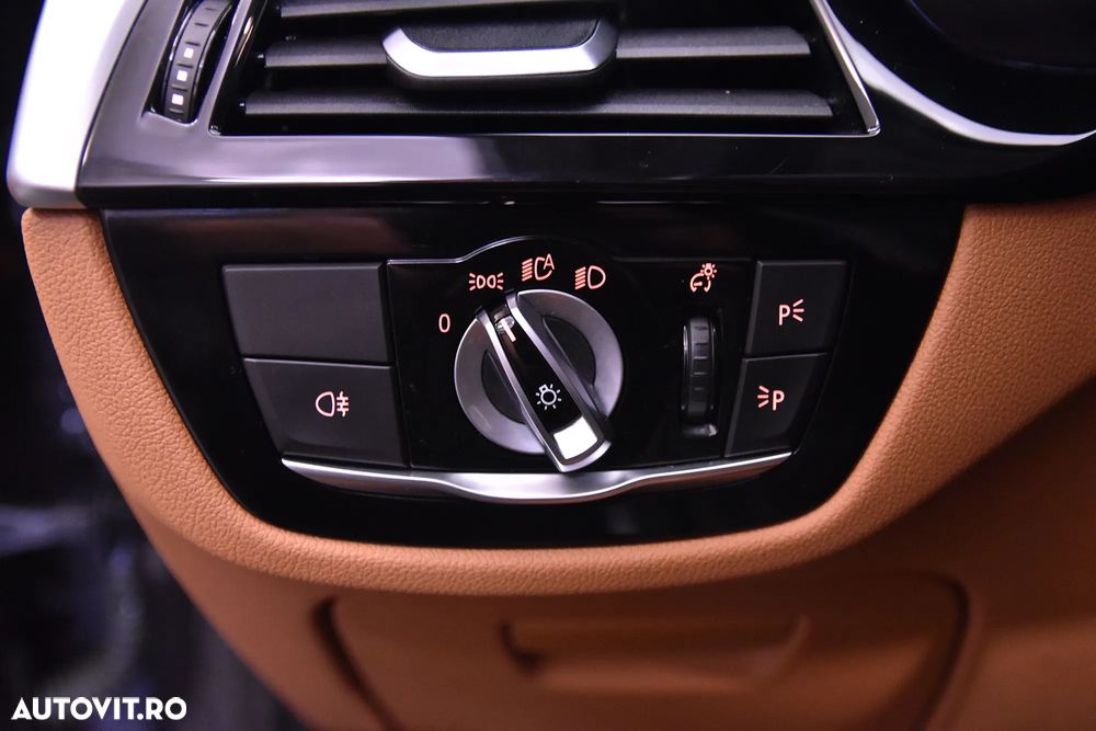 BMW Seria 5 520d Aut. - 15