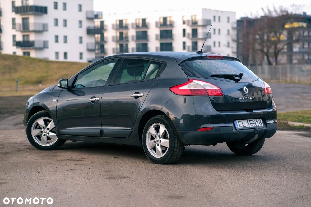 Renault Megane dCi 130 FAP BOSE Edition - 7