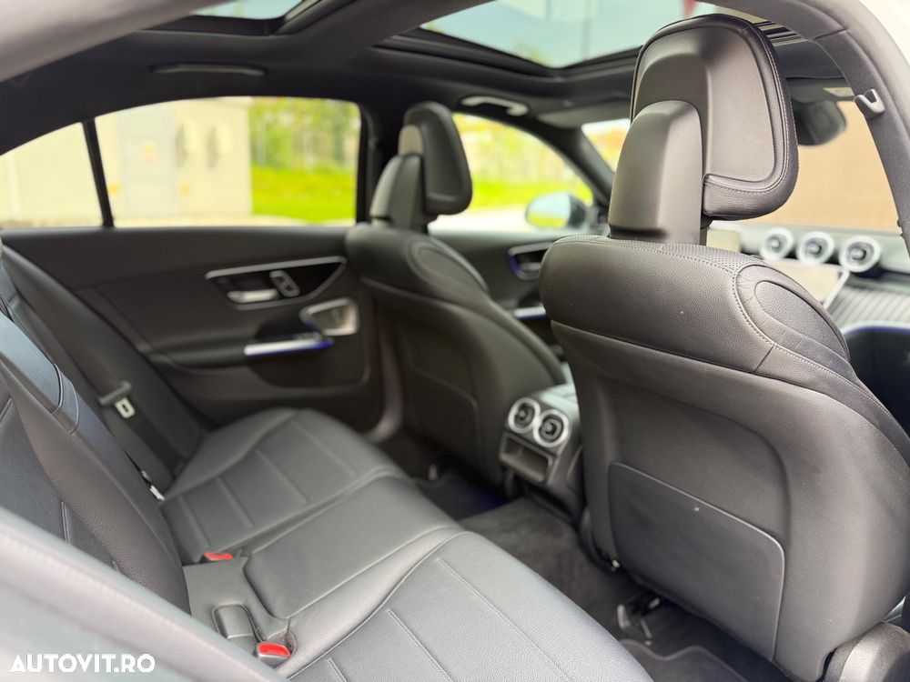 Mercedes-Benz C 300 d 4MATIC - 25