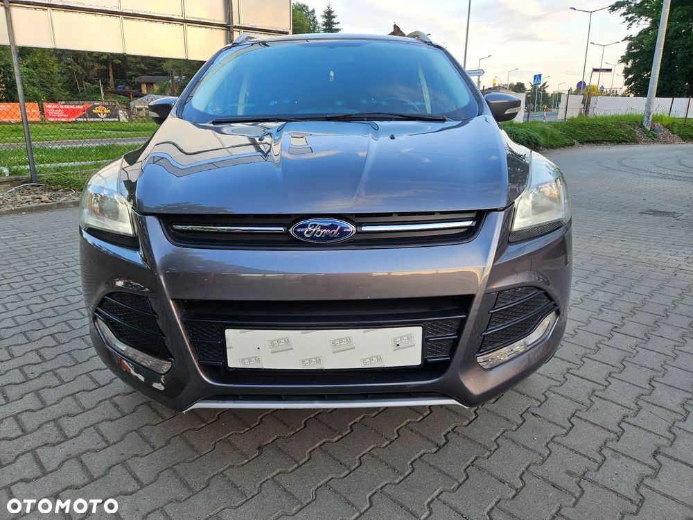 Ford Kuga - 12
