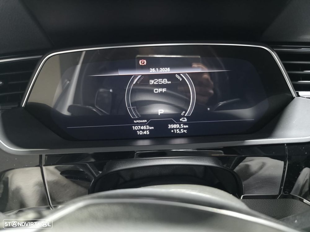 Audi e-tron Sportback 55 quattro S line - 17