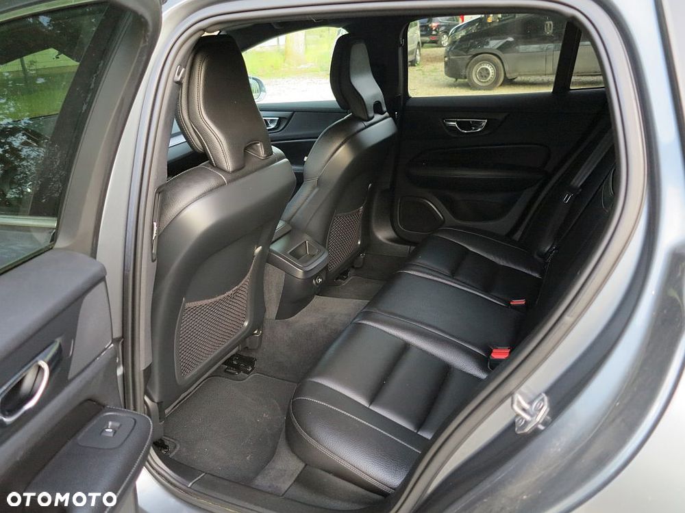 Volvo V60 D3 Momentum - 15