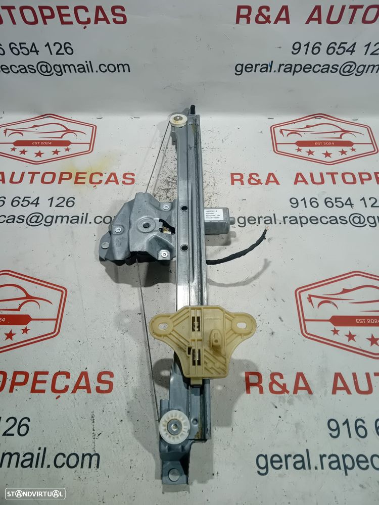 Motor e Elevador Vidro Frente Esquerdo Renault Captur 128001072E 80721069R   Original - 2