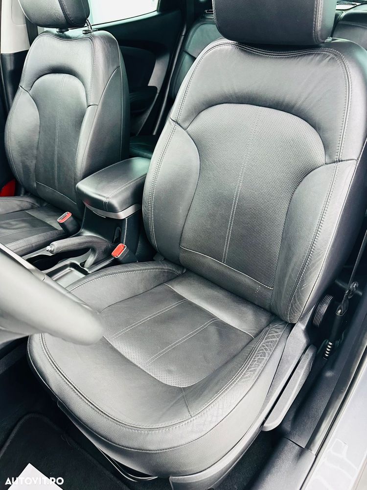 Hyundai ix35 2.0 CRDI 4WD 5 Star Edition - 14