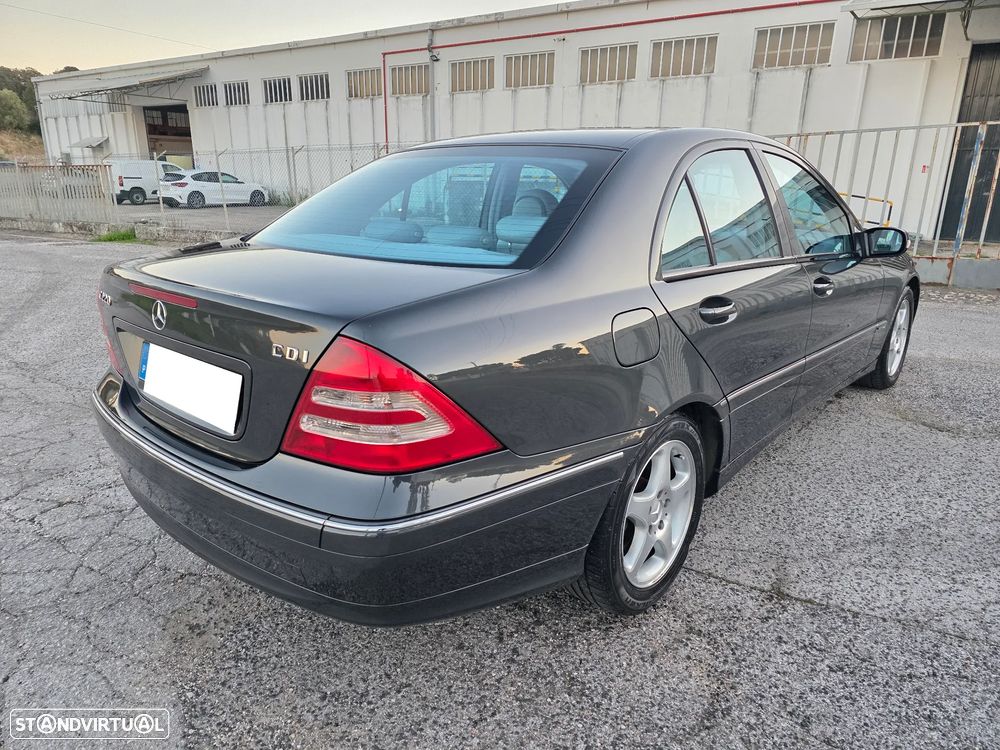 Mercedes-Benz C 220 CDi Avantgarde - 3