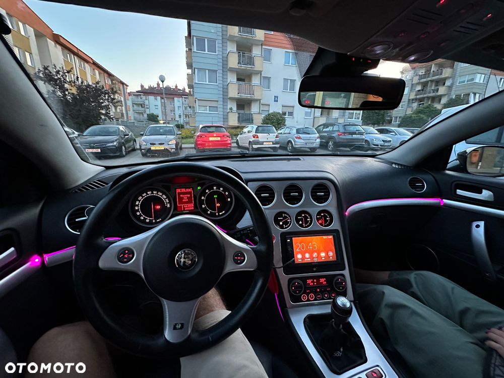 Alfa Romeo Brera - 11
