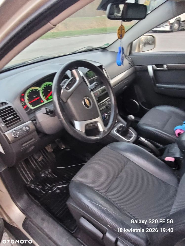 Chevrolet Captiva - 11