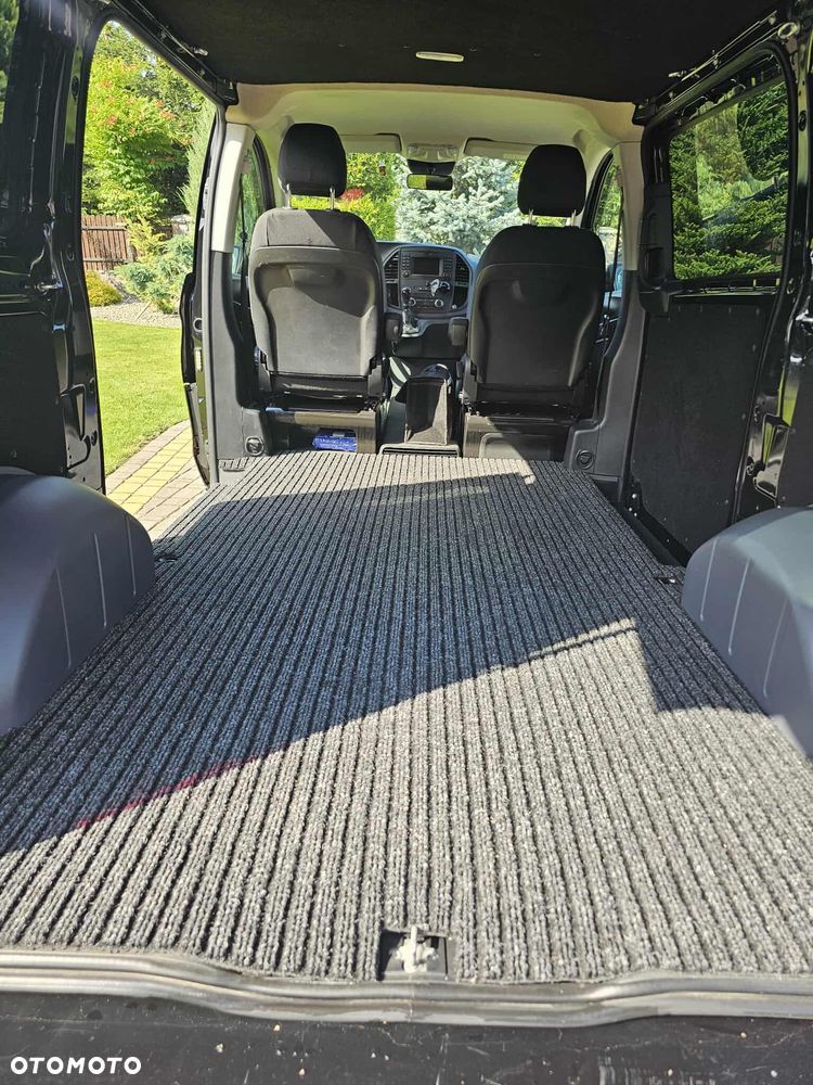 Mercedes-Benz Vito CDI Tourer Base 447.701 - 18