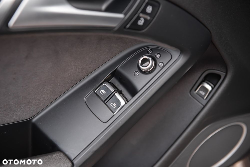 Audi A5 Coupé 2.0 TFSI quattro S tronic - 16
